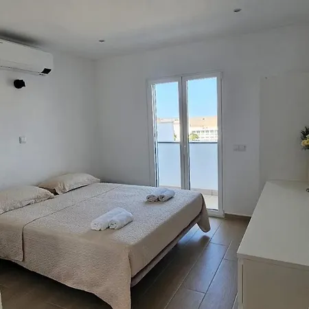 Sunset 2nd F, 아파트 *