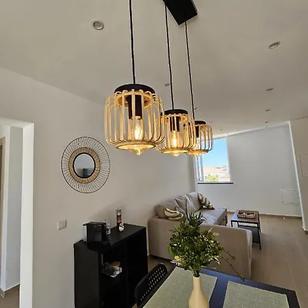 Апартаменты Sunset 2nd F, Портиман